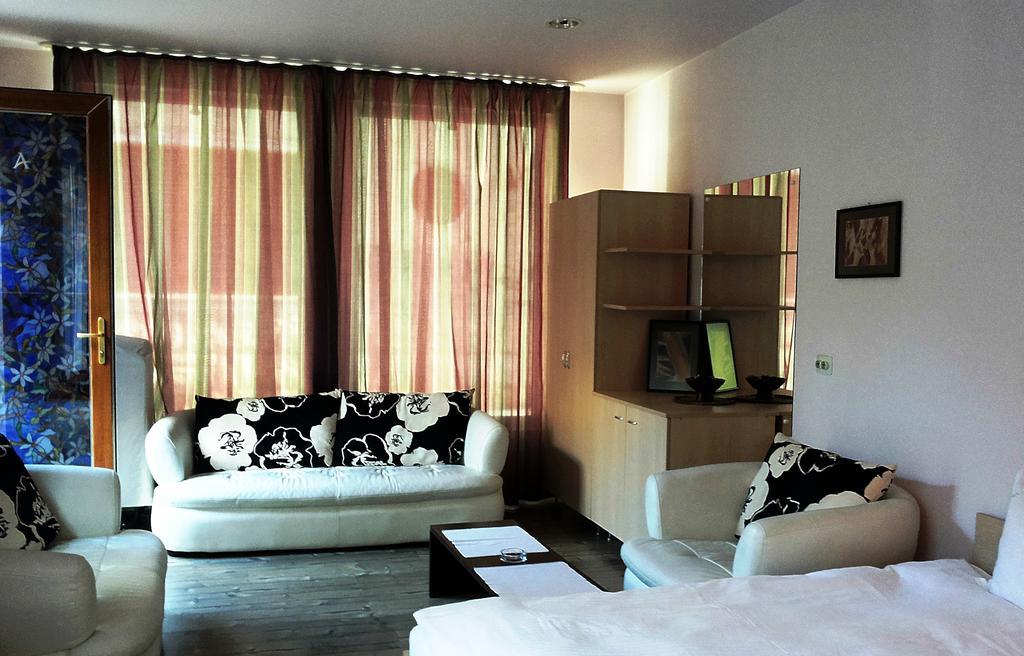 Lucas 10 Apartments Cluj-Napoca Exterior foto