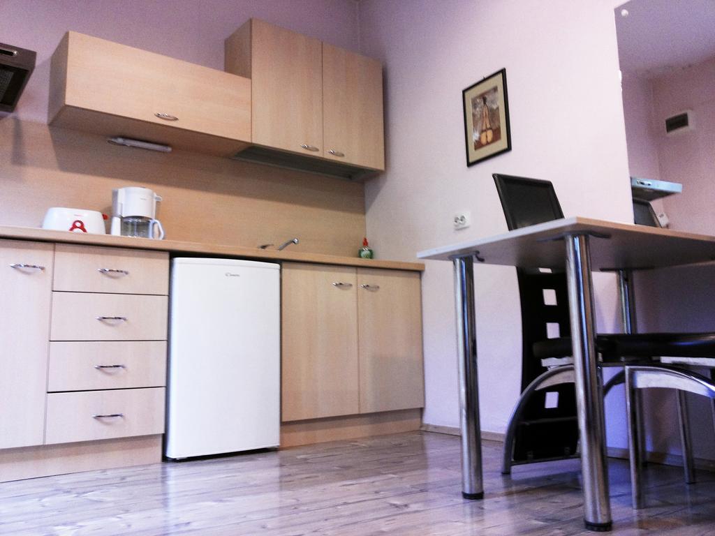 Lucas 10 Apartments Cluj-Napoca Zimmer foto
